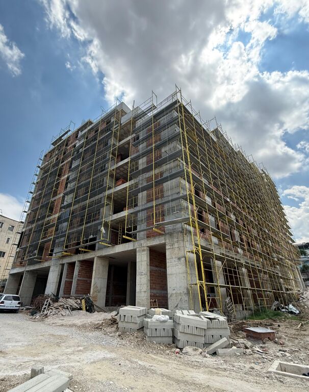 Apartament 1+1 per Shitje Ali Demi