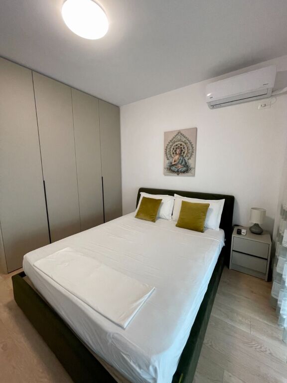 Appartamento moderno 2+1 in affitto – Via Kavajës, vicino alla Chiesa Ortodossa !