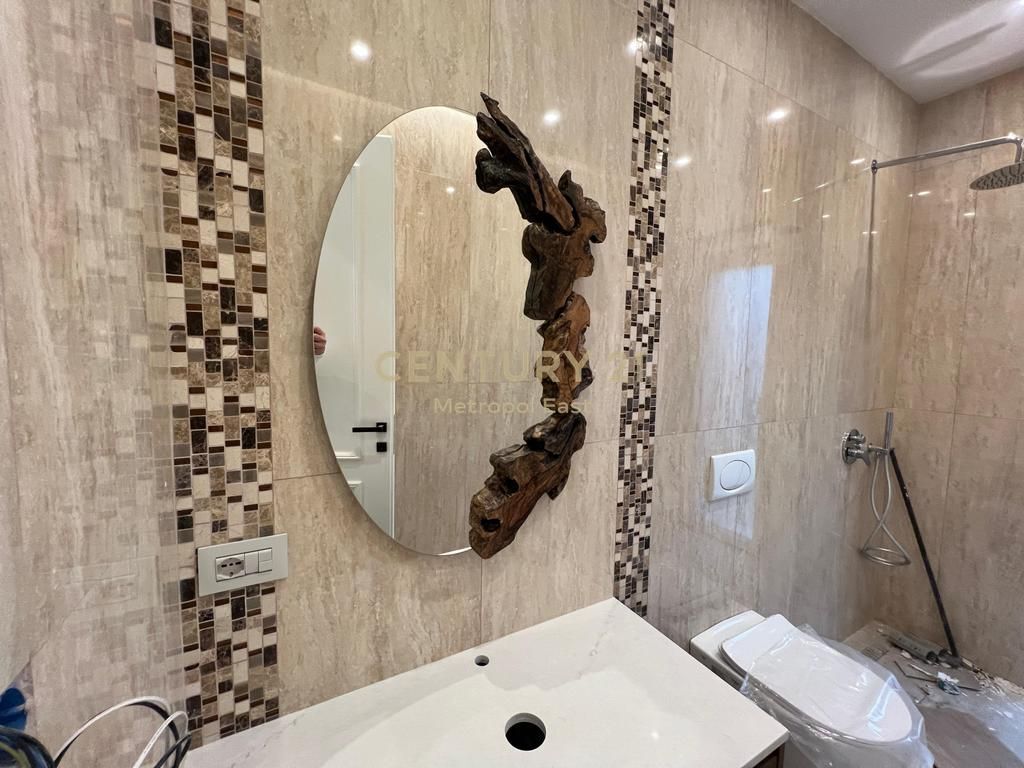 Vile per qira tek "Secret Garden Residence"