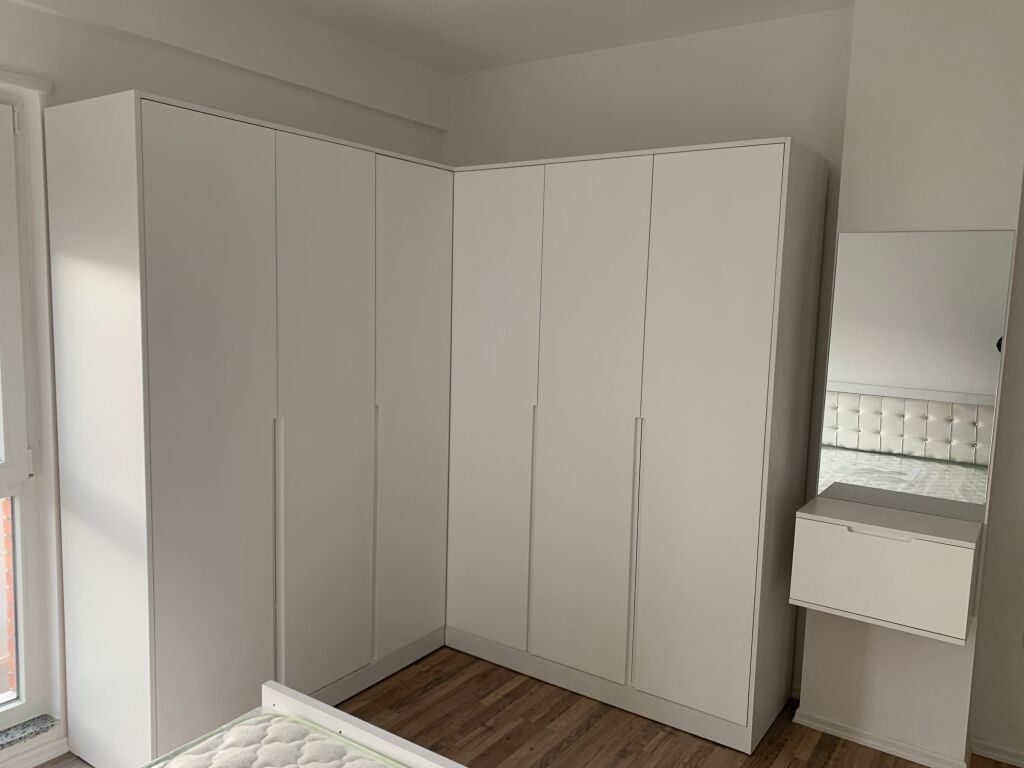 jepet me qera 2+1 ne paskuqan 1 800 metra larg ures se insitutit