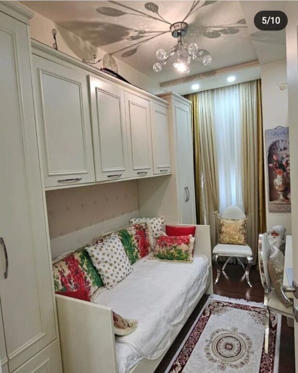 Shitet Apartament 3+1+2 +4ballkone ne Skele Vlore