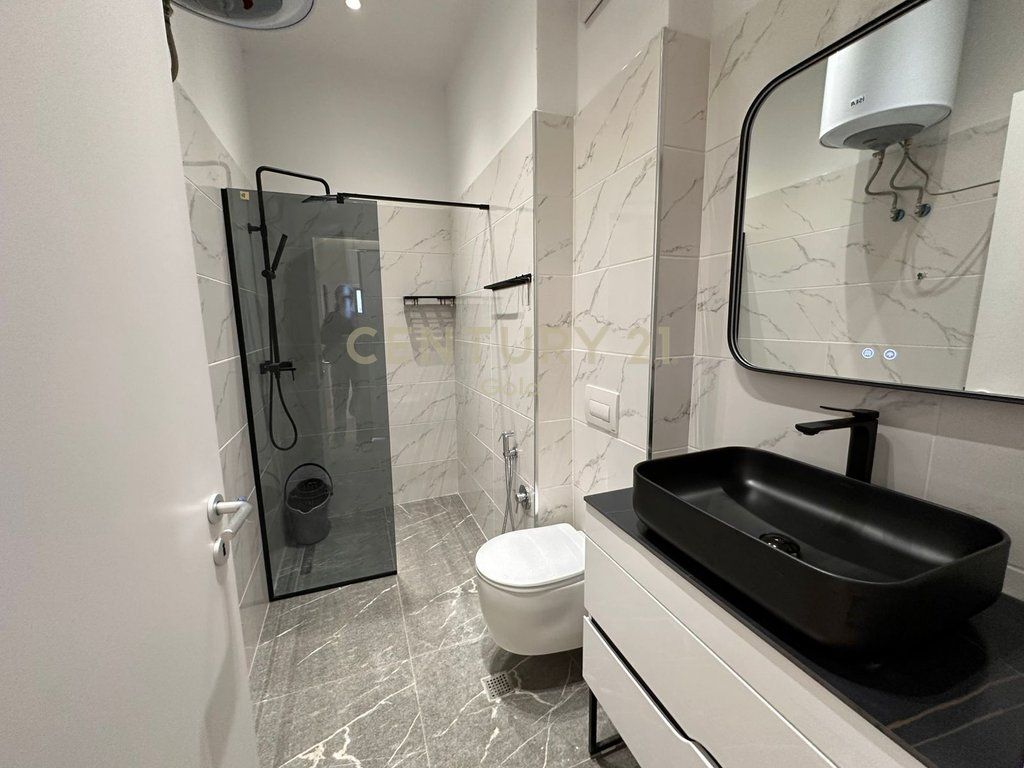 Premium 2+1+2 apartment for rent with parking space