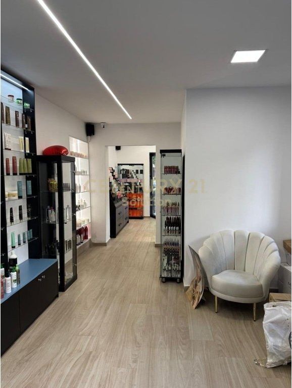 JAPIM PER QIRA DYQAN BUZE RRUGES FORTUZI!