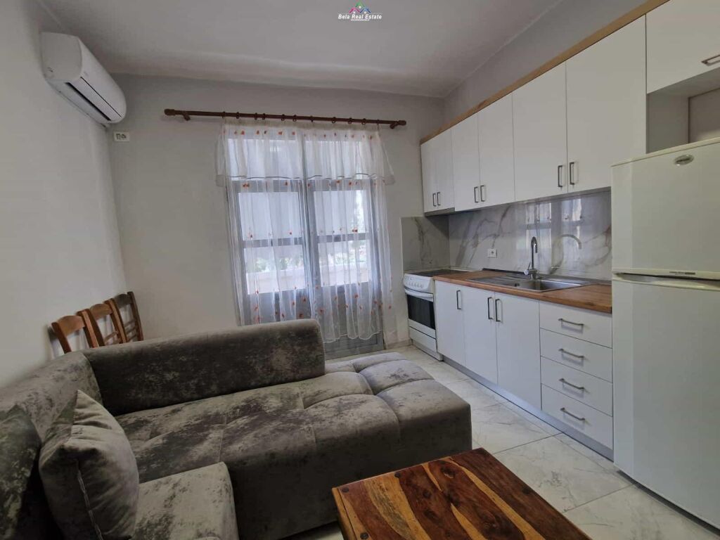 Apartament Me Qera 2+1 Tek Zogu i Zi ( ID B221420) Tirane
