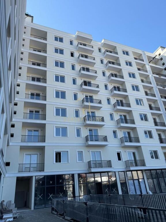 Shitet apartament 2+1 ne Kamez /110.000 euro