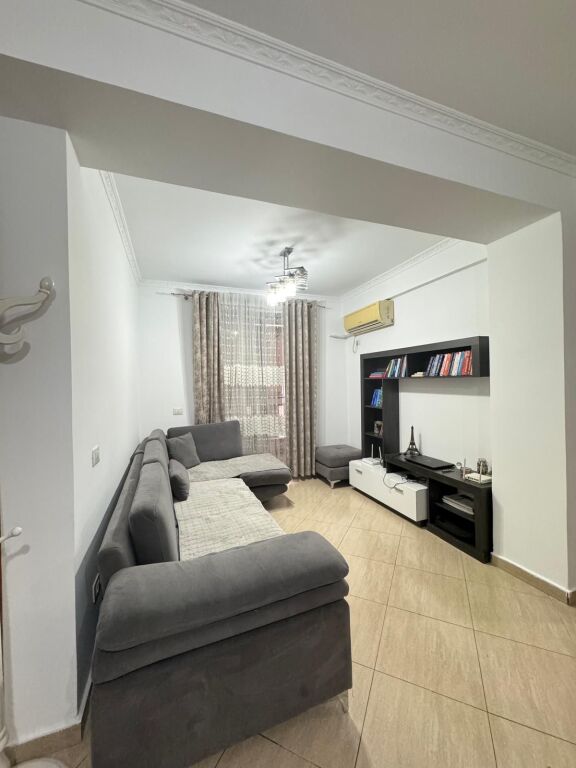 Shitet Apartament 3+1+2 + Ballkon, Astir, Supermarket Jata