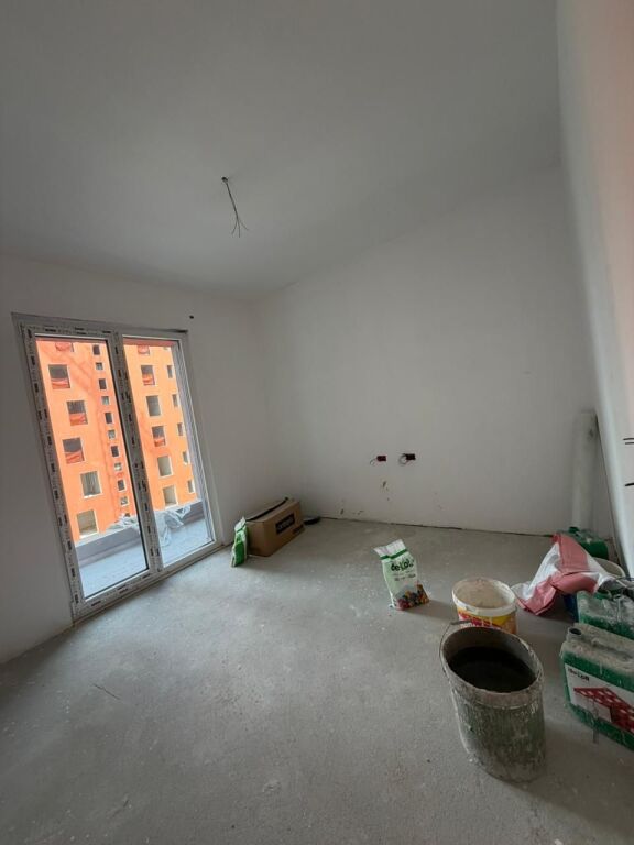 Apartment 2+1+2 for sale in Paskuqan (Ringside Residence)