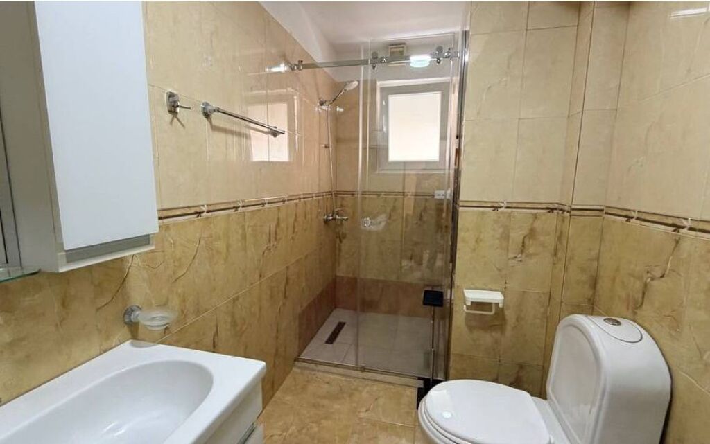 JEPET ME QIRA APARTAMENT 1+1 TEK 21 DHJETORI | ÇMIMI 55,000 ALL