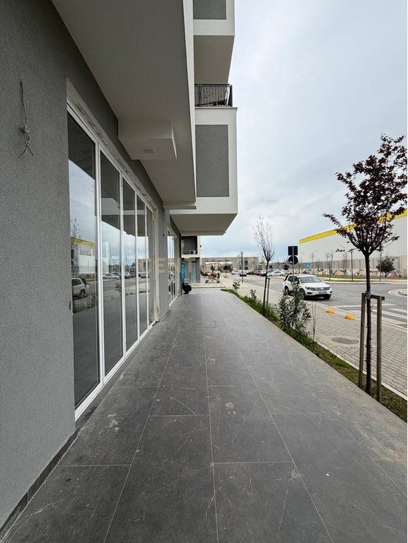 UNIVERS CITY, COMMERCIAL SPACE FOR RENT!