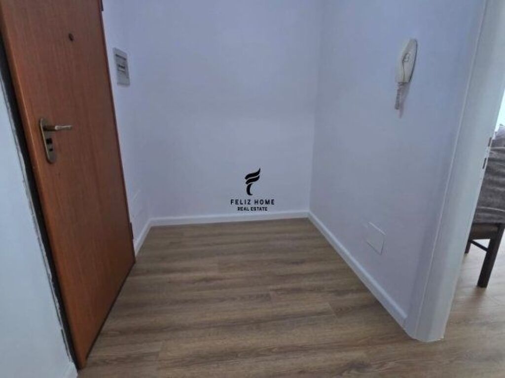 SHITET APARTAMENT 1+1 ISH PARKU 165.000 EURO FH-69527