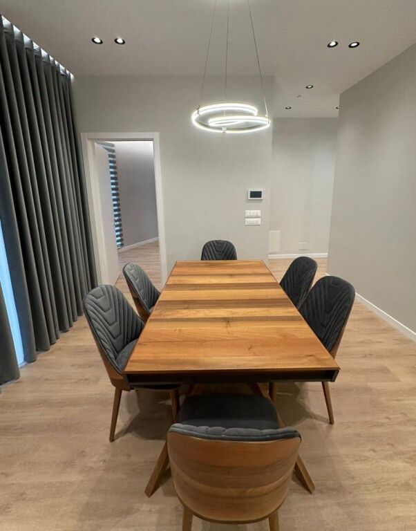 🏛️Jepet Vilë me Qira në Rezidencën Green Valley te Liqeni i Thatë❗