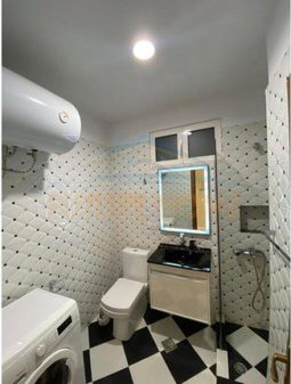 In vendita, Appartamento 2+1+2, Via Mine Peza, Tirana