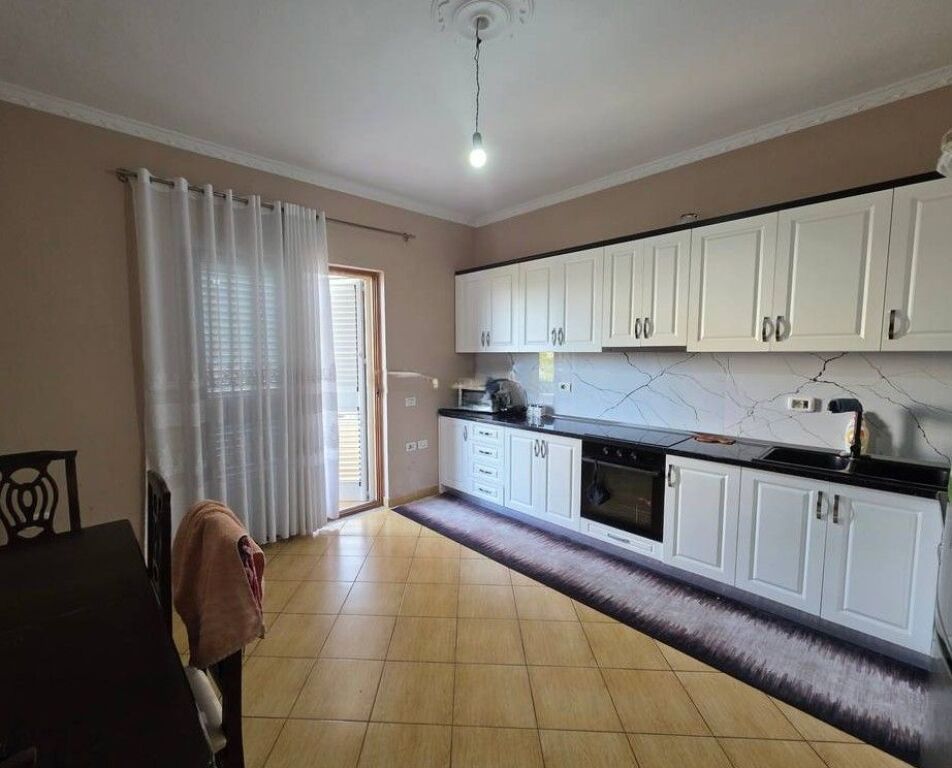 Villa in vendita a Kashar – Posizione strategica vicino a Tirana