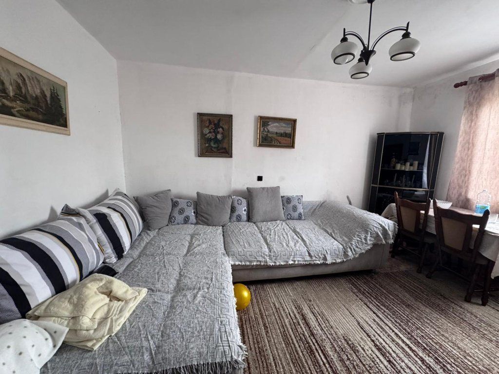 Apartament 1+1 Me Qira në Ali Demi, Tiranë