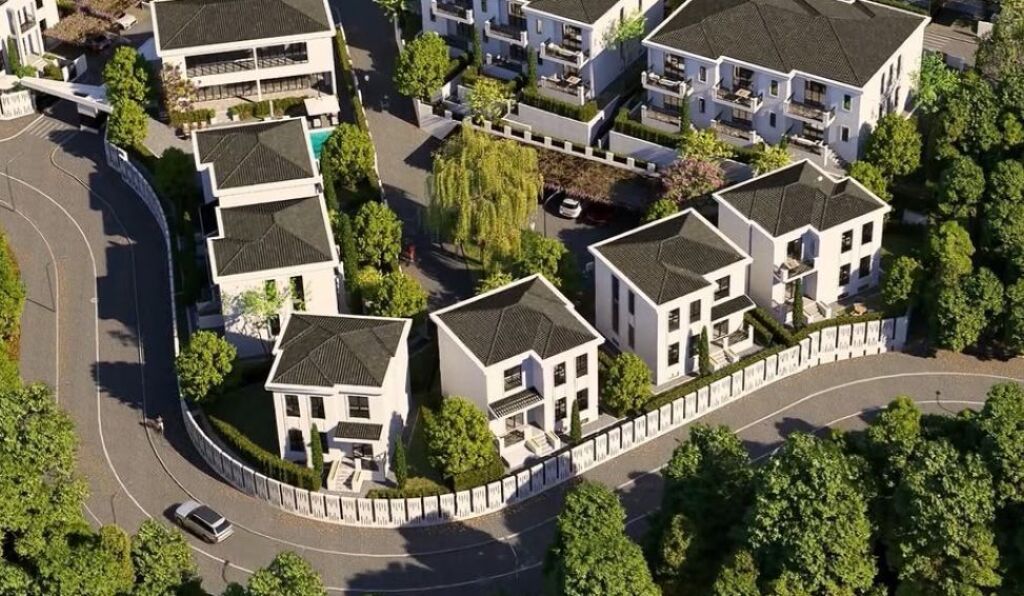 Shitet vilë luksoze në Montclair Residence prane TEG