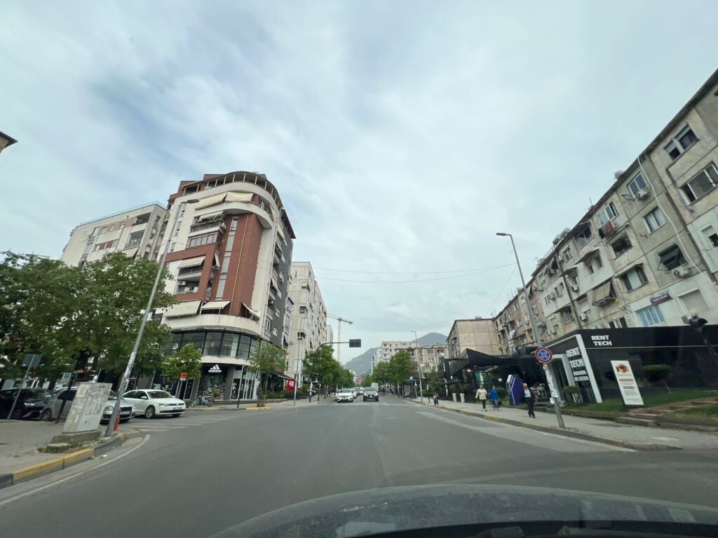 APPARTAMENTO IN VENDITA 56 M² – PIANO 0, COMMERCIALE &amp; RESIDENZIALE, OXHAKU (VIA XHENFIZO KEKO)