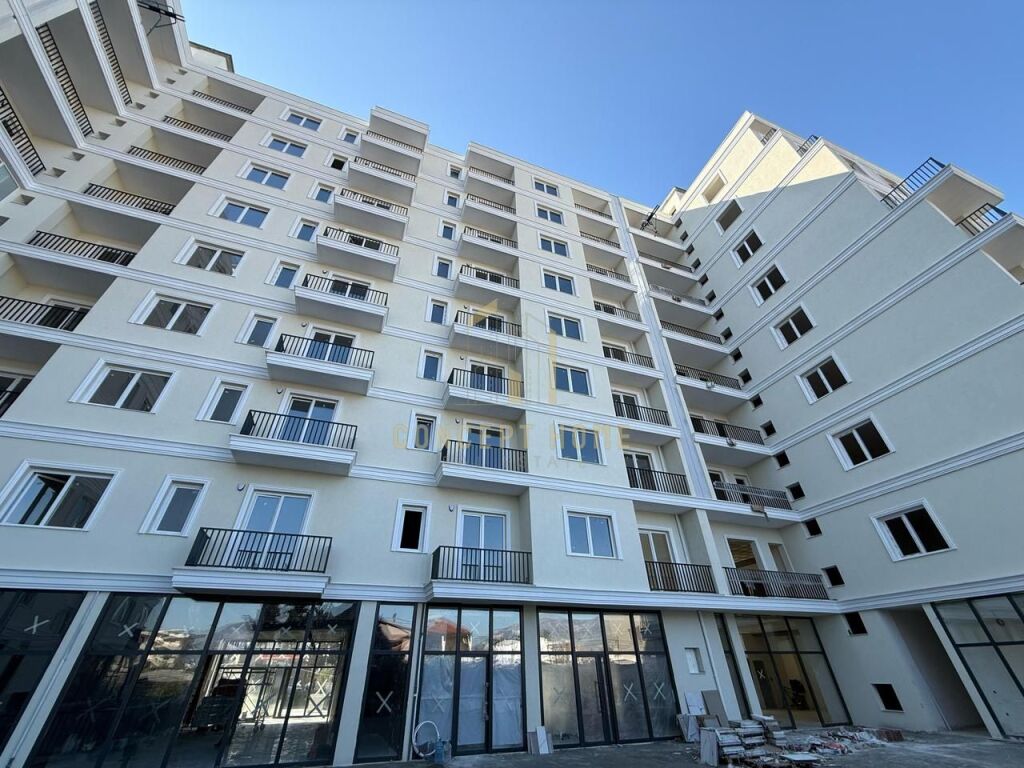 Shitet apartament 2+1 ne Kamez /110.000 euro