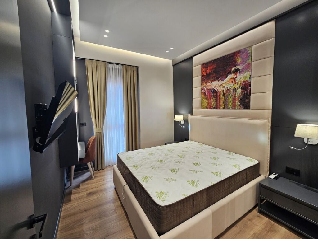 Apartament 1+1 per qera tek rruga e Kavajes!