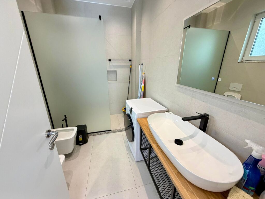 📣 SUPER VILE PER QERA 📍 Kodra e Priftit 🛣️ Rruga "Dalip Topi" ✨