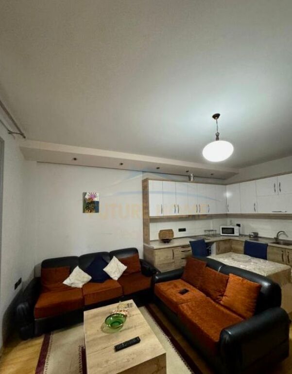 Qera,Apartament 2+1+2, Fresk, Tirane