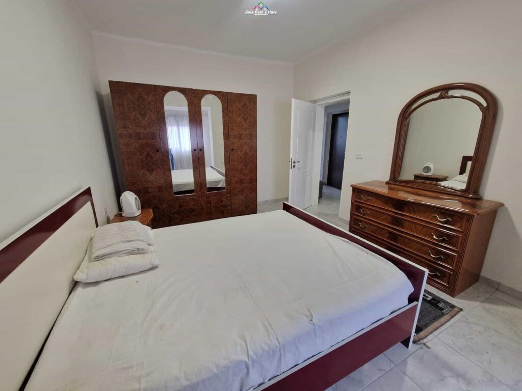 Apartament Me Qera 2+1 Tek Zogu i Zi ( ID B221420) Tirane