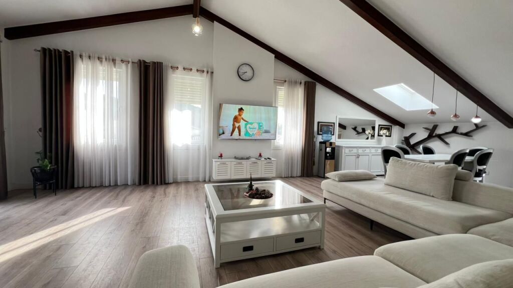 Appartamento 3+1 in affitto a Teg!