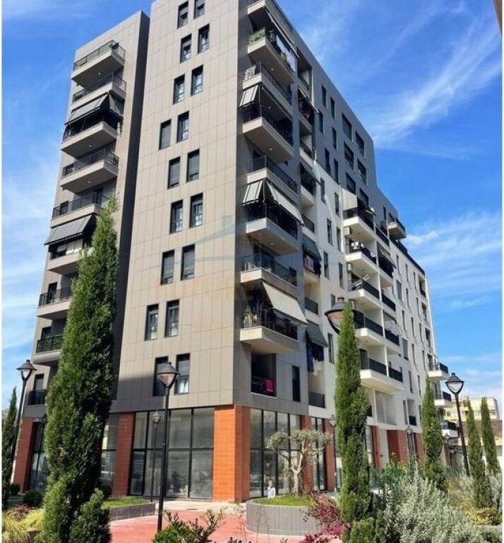 Shitet, Apartament 2+1+2, Trio Towers, Don Bosko