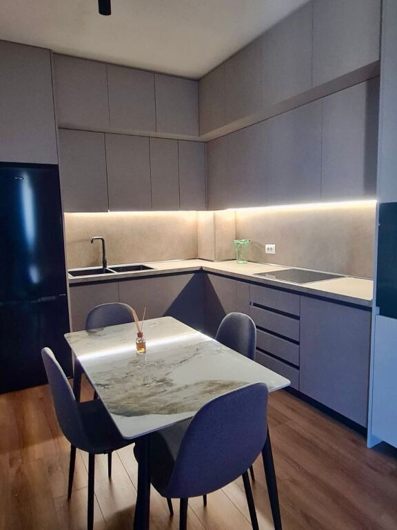 📣 AFFITTO SUPER Appartamento 1+1 📍 Ambasciata Americana, Vicino alla Scuola "Osman Myderizi" ✨