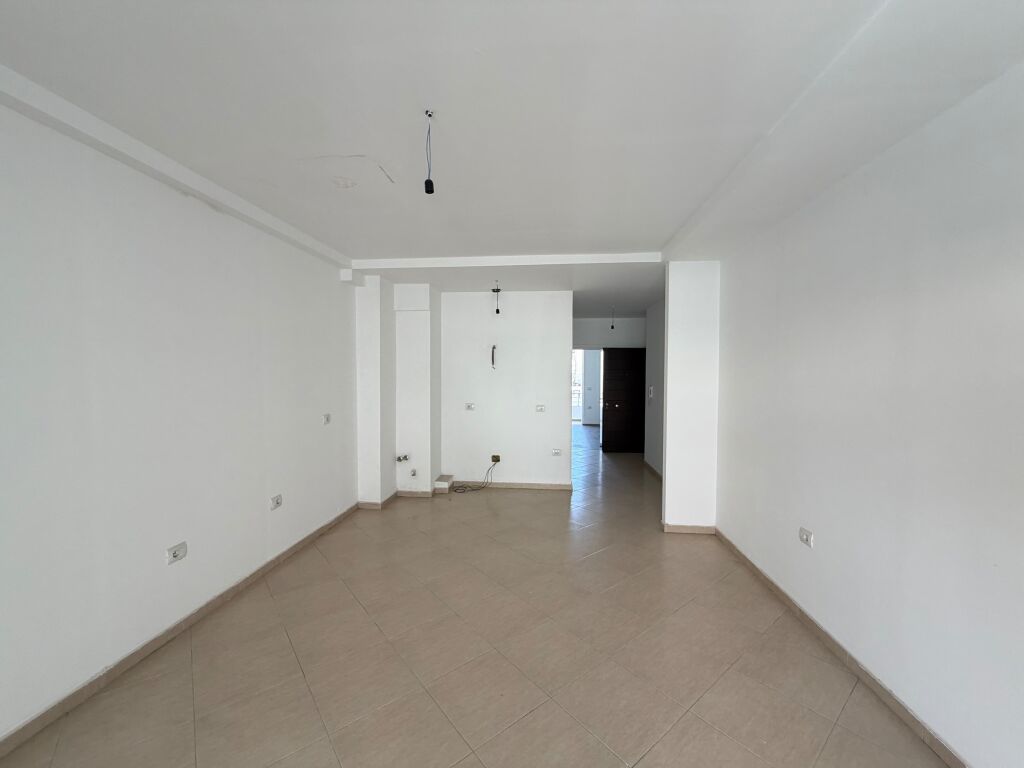 Apartament në qendër të Sarandës