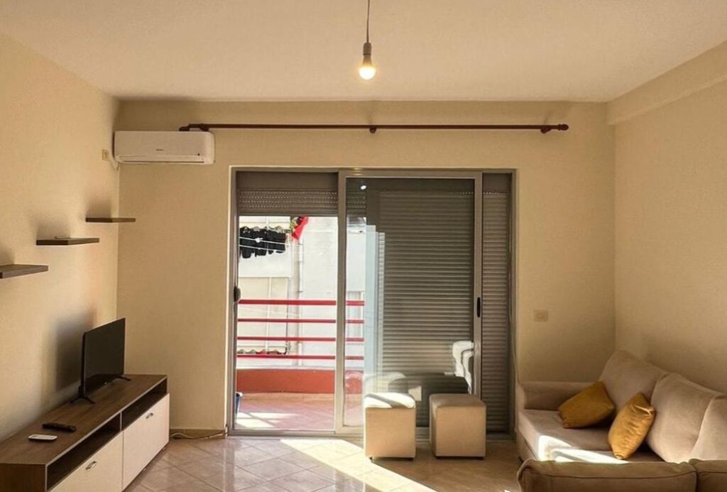 Jepet apartament 1+1 tek Kodra e Diellit