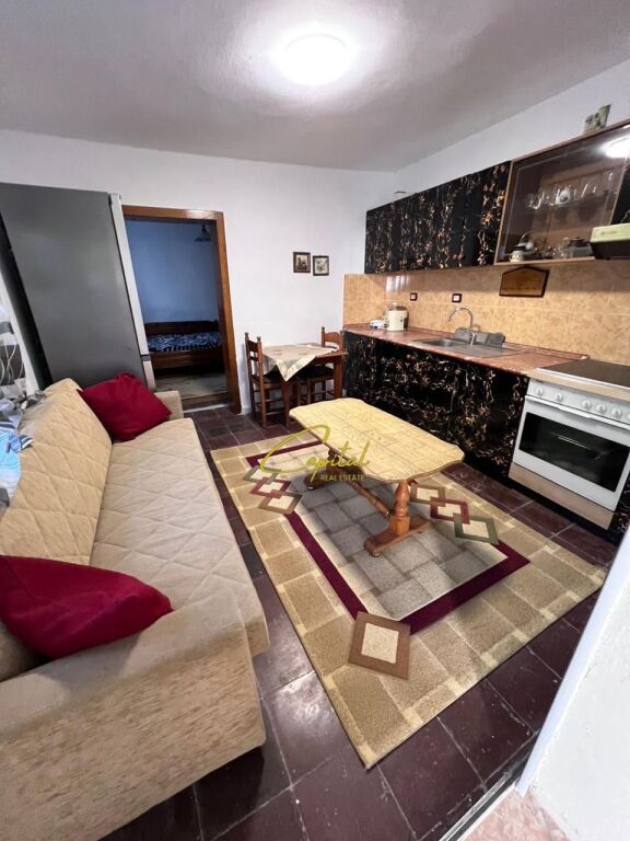 APPARTAMENTO IN AFFITTO 1+1 VIA JORDAN MISJA 400 EURO