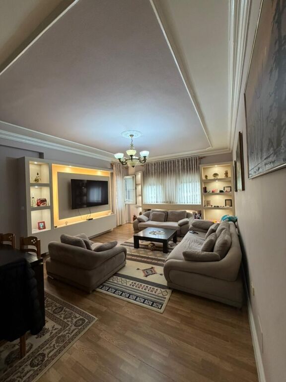 Apartament 3+1+2 në shitje – Astir