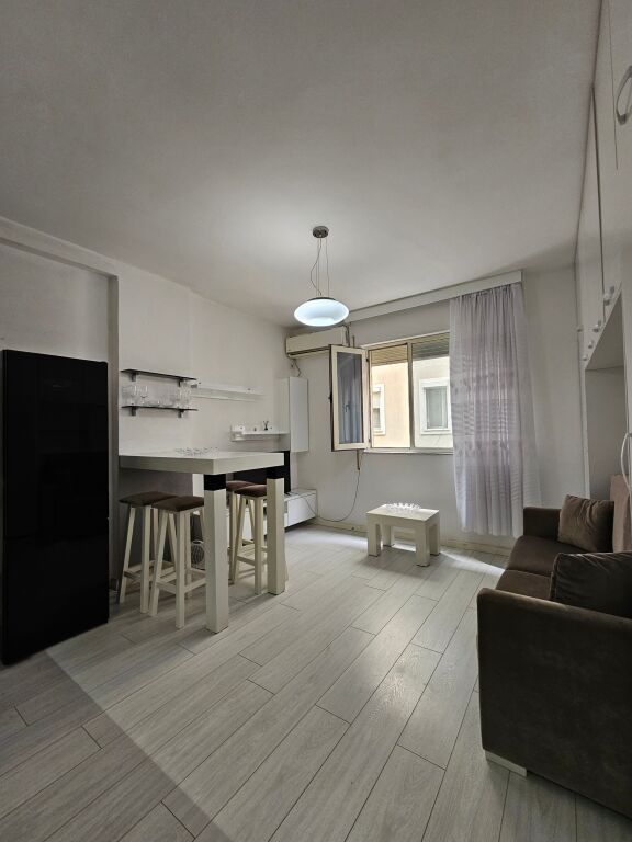 Shitet  Garzonjere e investuar totalisht nga e para KODRA DIELLIT  33m2 | çmimi  69,500/euro 📍*Eleonora  pranë Xhangollit  