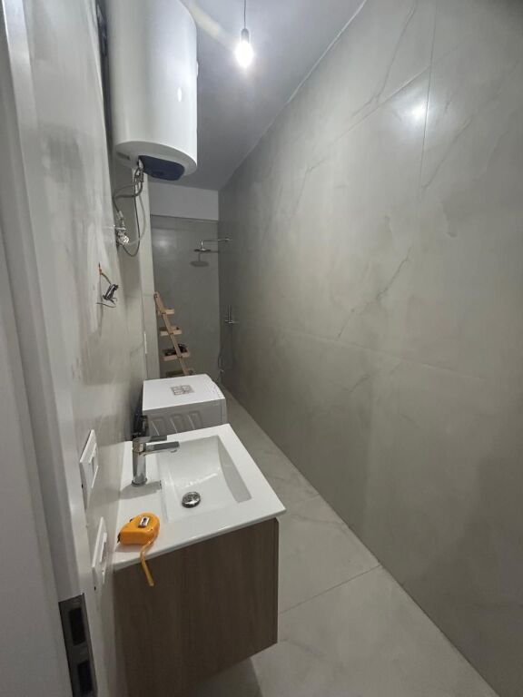 Affitto | Garsoniere | Rruga Dalip Topi | 300 €/mese