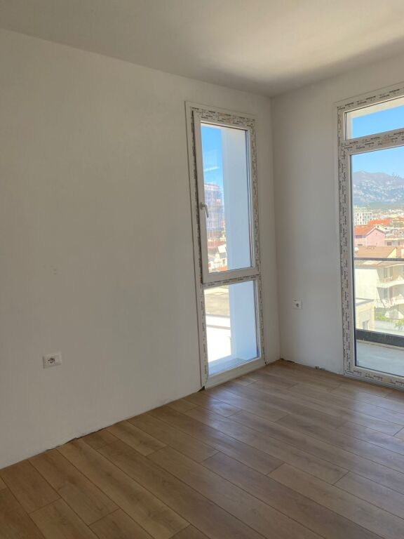 Rent | Ambjent Biznesi | Rruga Jordan Misja | 600 €/month