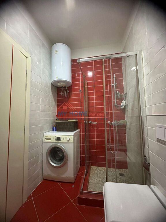 Apartment 2+1+ parking space for rent Botanical Garden in Tirana