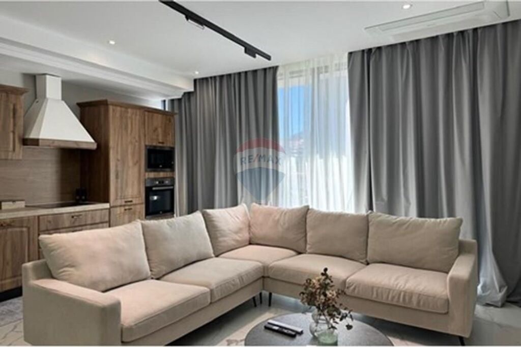 🏡 Apartament 2+1+2 për Shitje – Lake View Residence