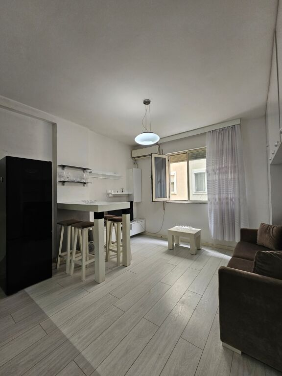 Shitet  Garzonjere e investuar totalisht nga e para KODRA DIELLIT  33m2 | çmimi  69,500/euro 📍*Eleonora  pranë Xhangollit  