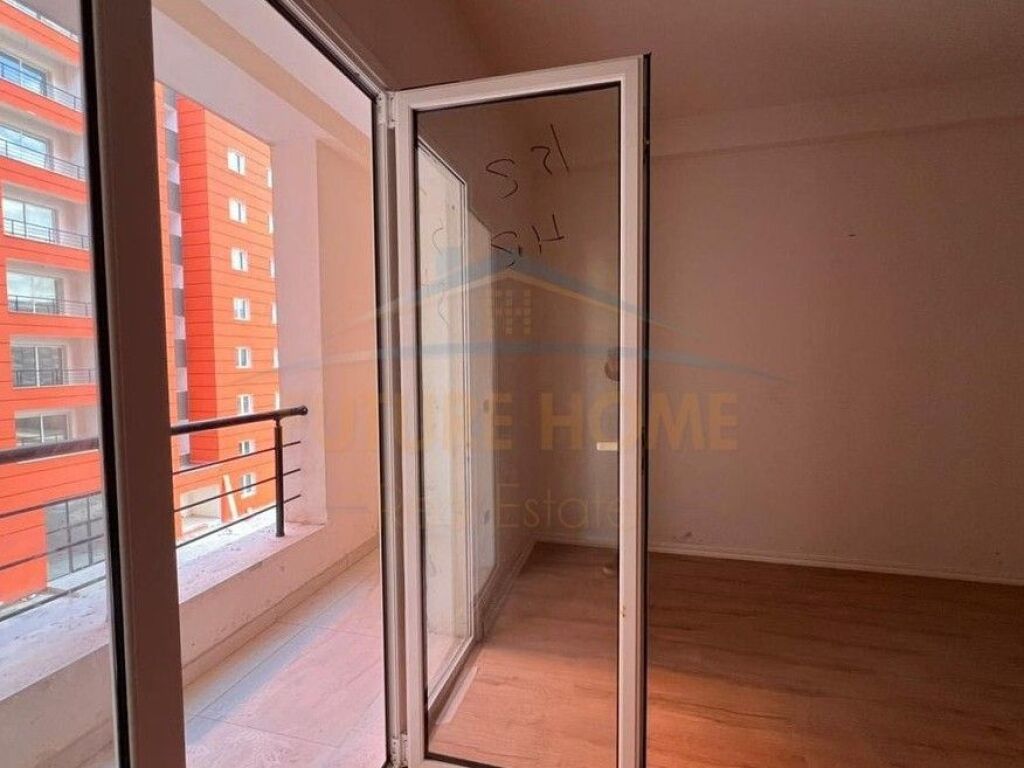 Shitet, Apartament 1+1, Yzberisht