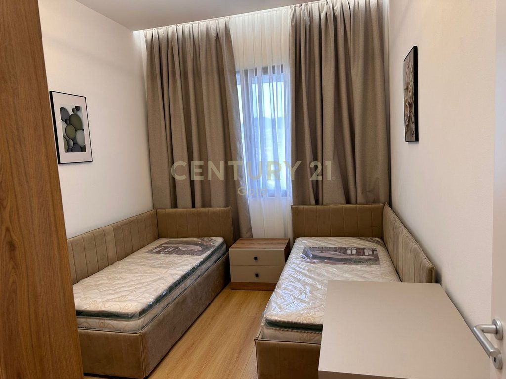 Luxury apartment 2+1+2+Parking space for rent at Spring Residence, Vasil Shanto
