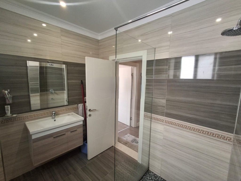 Affittasi Appartamento 2+1+Balcone – vicino alla Scuola di Balletto 650 € /Mese