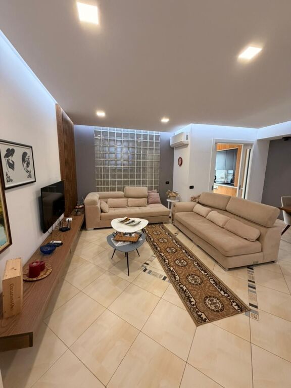 Qera, Apartament 2+1, Qender, Durres!