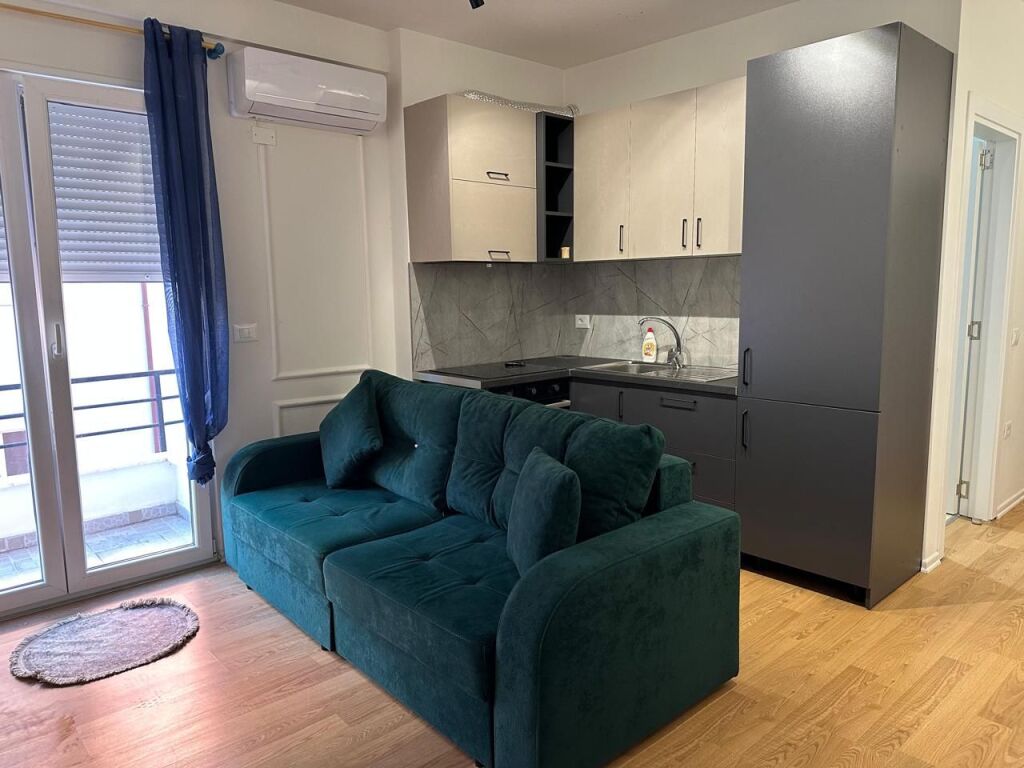 1+1 furnished apartment for rent near Selites mosque 450 eu + parking