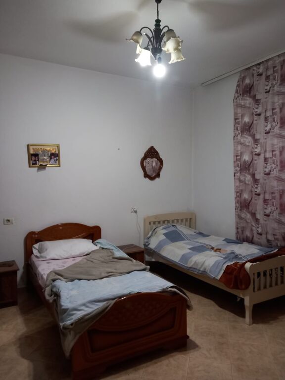 Apartament 1+1 me qera (kati 2 i viles)📍Ali Demi