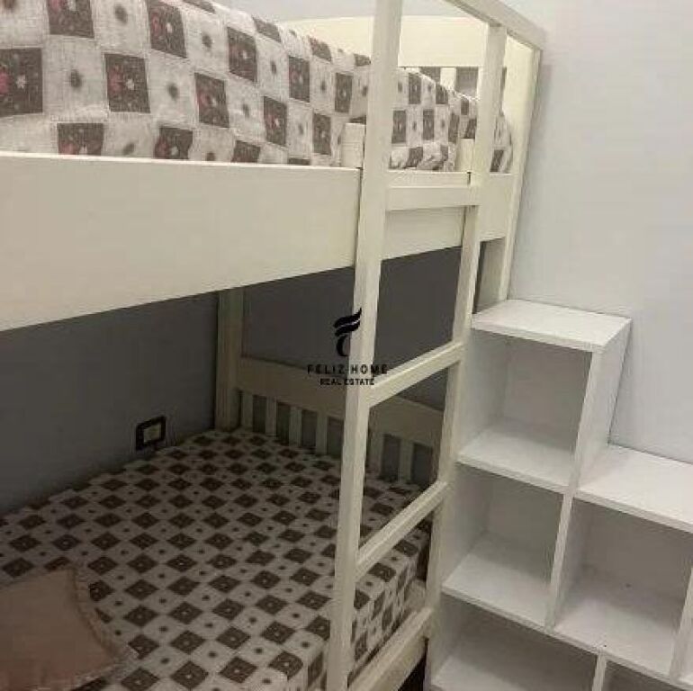 APARTAMENT ME QERA 2+1 21 DHJETORI 50.000 LEKE FH-69585