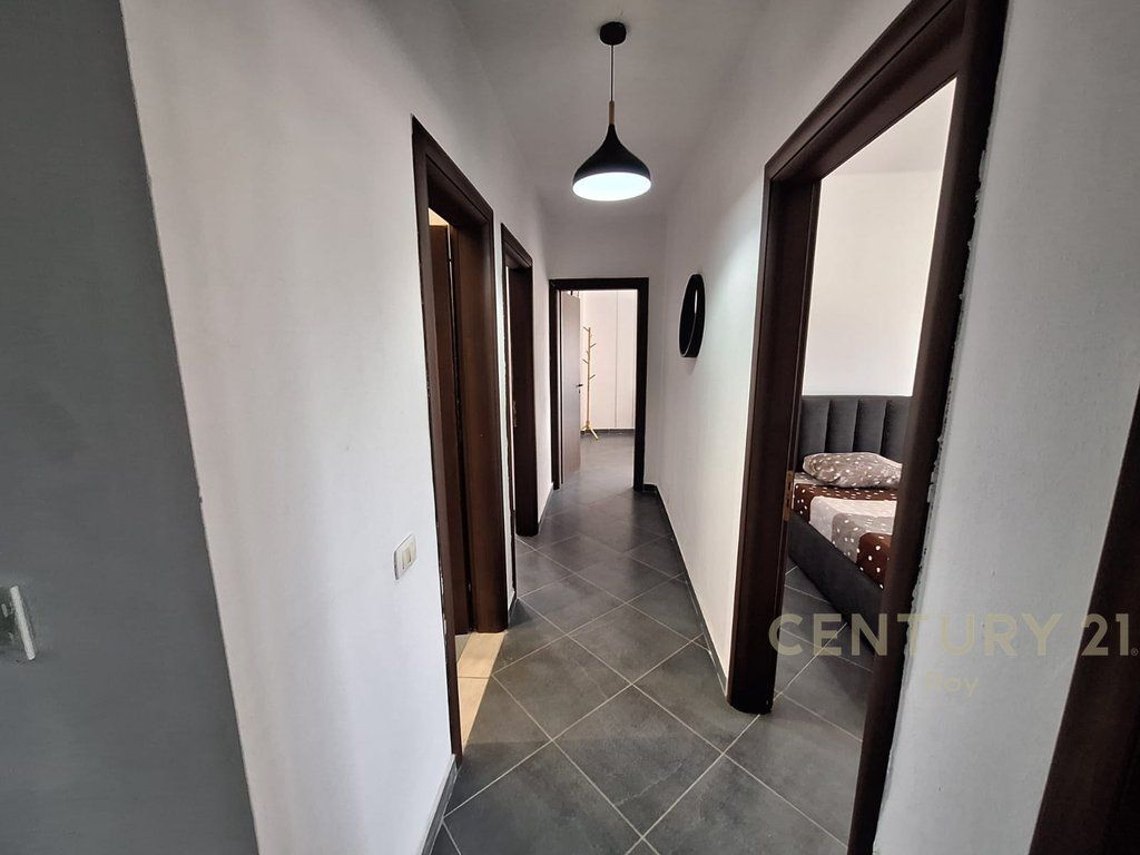 Apartment with Sea View 2+1+3 For Rent on the Beach, Durrës – 780€ | 130 m²