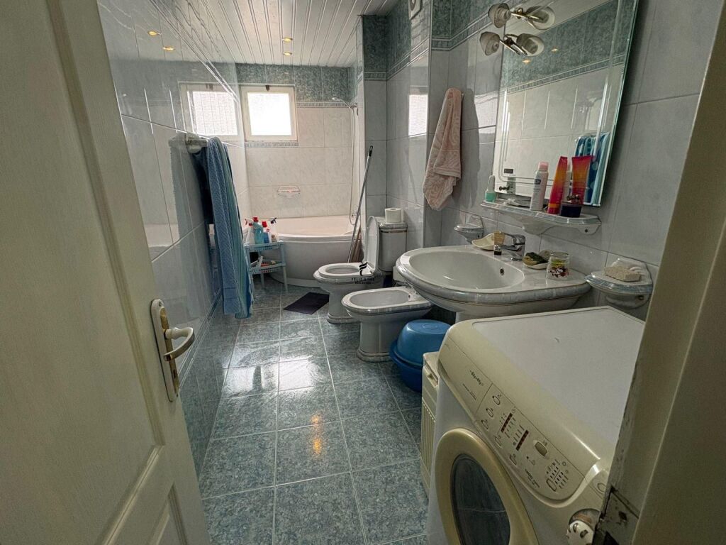 APPARTAMENTO IN AFFITTO 2+1 XHAMIA E TABAKEVE 60.000 LEKE FH-69565