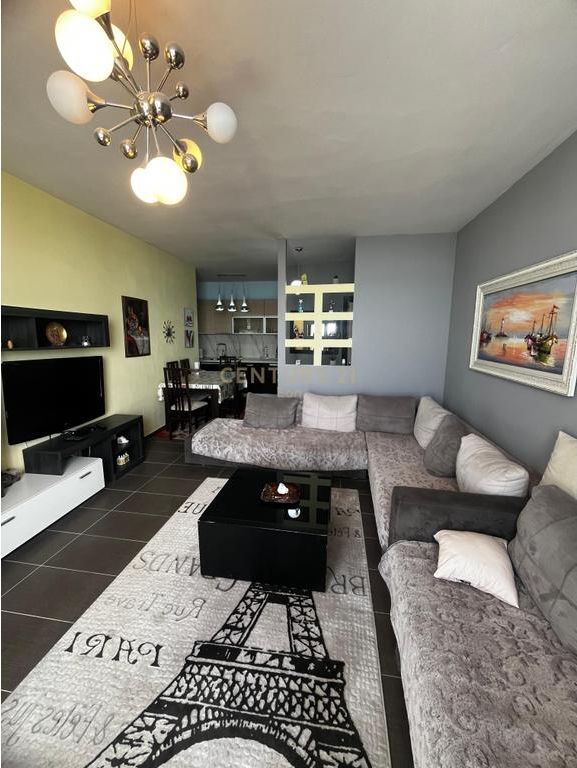 Apartament 2+1 Pamje Deti Për Shitje në Vila e Zogut, Durrës !