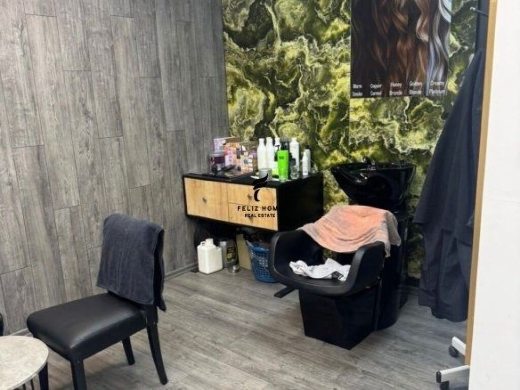 AMBIENT ESTETIKE ME QERA 33 M2 DON BOSKO 75.000 LEKE FH-69542