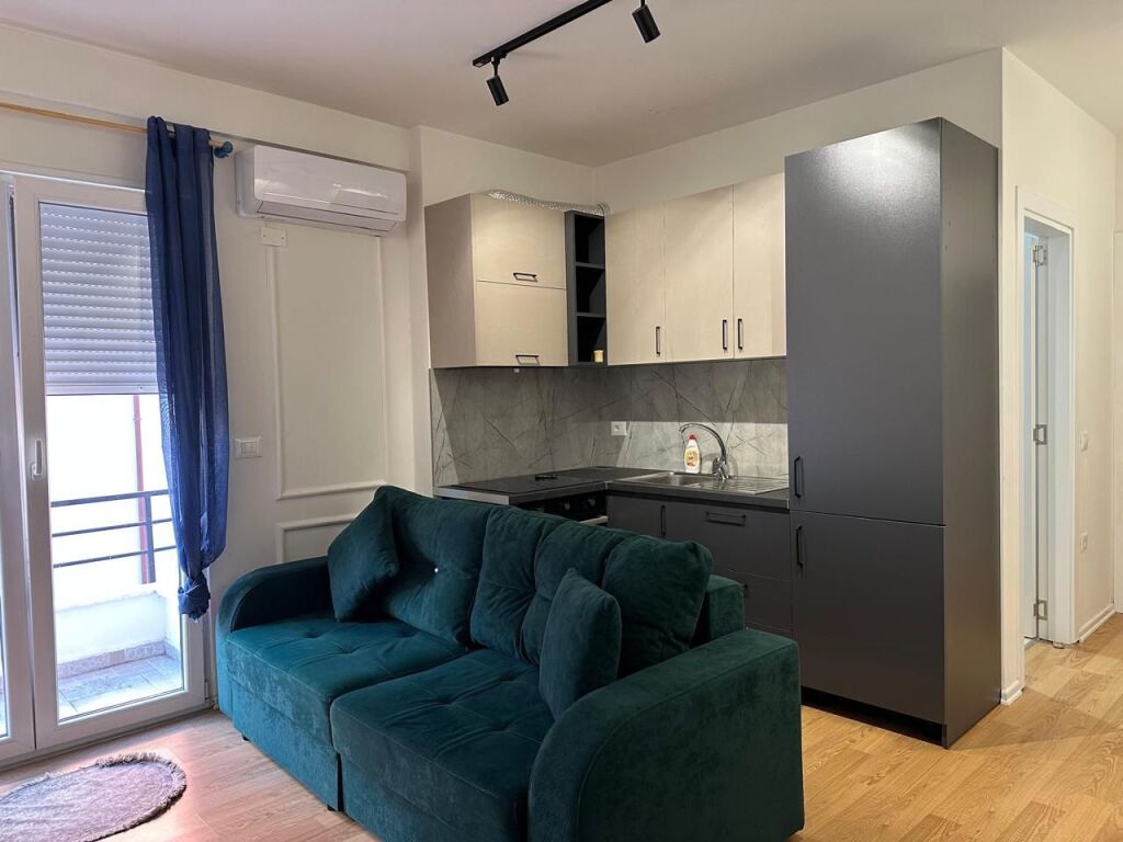 1+1 furnished apartment for rent near Selites mosque 450 eu + parking